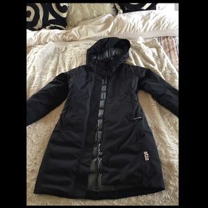 STIO Shot 7 Down Parka